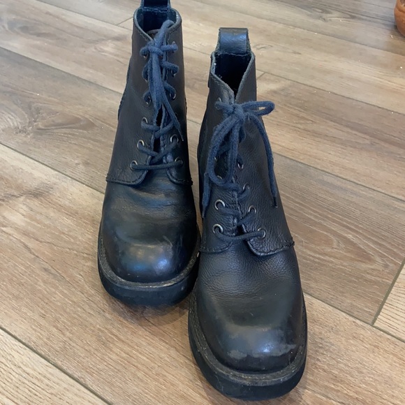 MIA chunky heel vintage Y2K lace up ankle boots - Picture 6 of 15